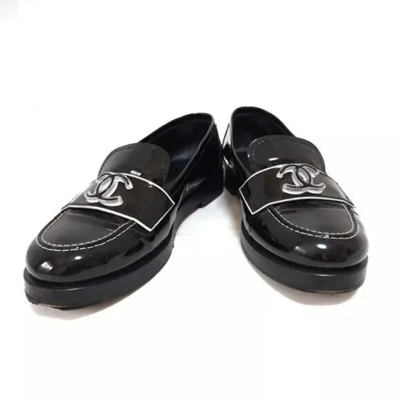 100% Authentic CHANEL Black White Patent Leather Women's Shoes 680-101824 - Picture 2 of 7